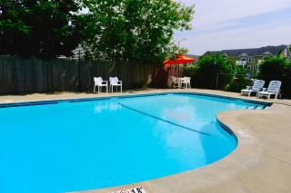 Dock House Inn - Old Orchard Beach - 3