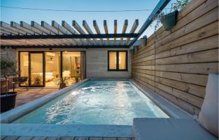 Beautiful Home In Privlaka - Privlaka - 3
