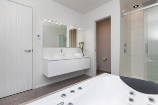 Oakura Beach Front Apartments - Oakura - 8