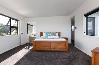 Oakura Beach Front Apartments - Oakura - 6