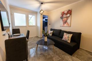 K&M Villas - 9
