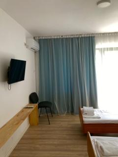 TOURIST HOTEL - 4