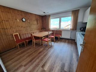 Chalet in Fügen near Spieljochbahn - 4