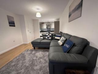 Modern 2 bed 2 bath Flat Close to Train station - Belvedere - 8