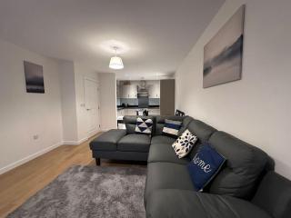 Modern 2 bed 2 bath Flat Close to Train station - Belvedere - 6