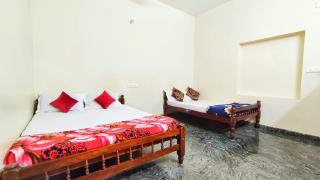 Kurumbalakotta Village Homestay - Padinjarathara - 7