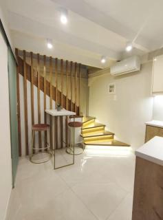 Giorgos & Chara Studio in the Old Port - 9