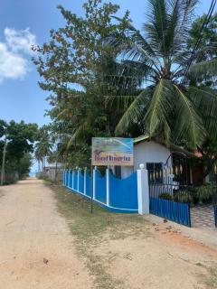 Island Breeze Inn - Nilaveli - 9