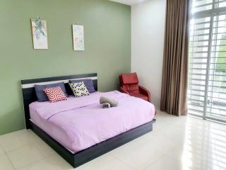 MODERN STYLISH 2STOREY HOUSE 8PAX@ALMA NEAR JUSCO - Bukit Mertajam - 3