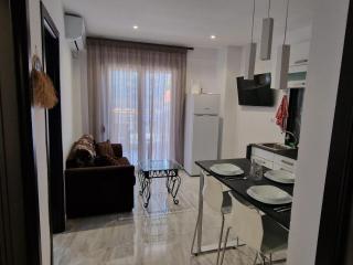Christakis Luxury Apartment - Nea Kallikrateia - 3