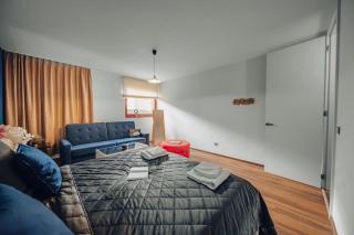 Marvel 2BD Apartment in modern villa with cozy terrace - Prague - 2