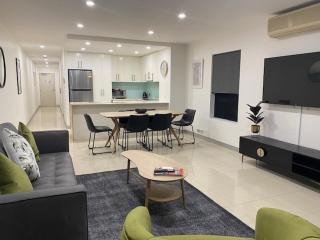 Redvue Holiday Apartments - Redcliffe - 1