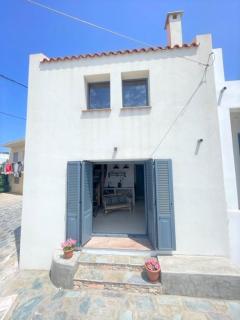 The Stone House - Votsi - 5