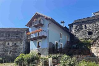 CASA DEL CIOS calda e intima casetta immersa nel verde delle montagne - Alpe Basciumo - 0
