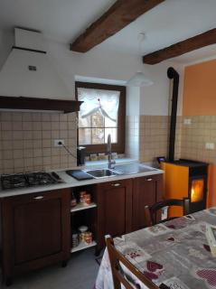 CASA DEL CIOS calda e intima casetta immersa nel verde delle montagne - 1