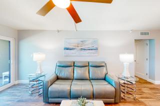 Parrot's Cove - St Pete Beach - 7