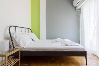Sunlit 2BR Oasis in Metaxourghio 3min from metro - Athens - 1