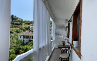Yuri Guest House - Gjirokastër - 3