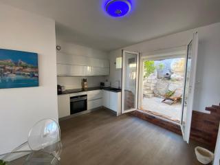 Au cœur du Parc National du Massif des Calanques, la Flibuste des Goudes, Maison 2 chambres, climatisée, jardins, solarium, proche plage, large vue mer - Marseille - 6