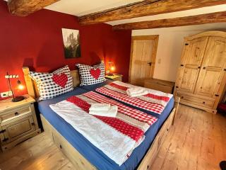 Ferienhaus Hexe mit Whirlpool, Sauna, Garten - Großschönau - 4