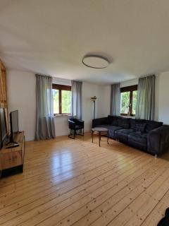 Lindenwohnung an historischer Mühle - Holzhausen - 8