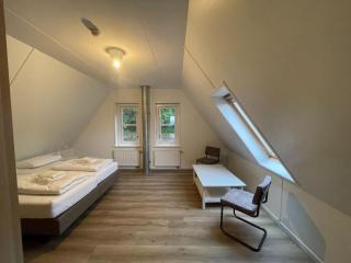Spacious Country Retreat - 1