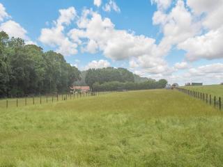 Alpaca Lodge - Barkston - 7