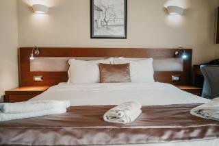 Center Hotel - Gjirokastër - 5