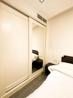 central apartment for rent 27 - Umm Uthainah - 3