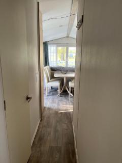 Billing Aquadrome Modern 2022 Static Caravan Sleeps 6 - Great Billing - 6