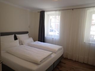 Karlbacher Domizil Ferienwohnungen - 1