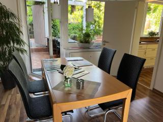 "An der alten Mühle 1" Fewo 120 qm, zwei große Schlafzimmer, Südbalkon, Gartenterrasse & Wallbox - Bad Bentheim - 7