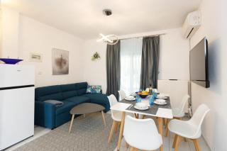 Sunshine House - Skala Fourkas - 5