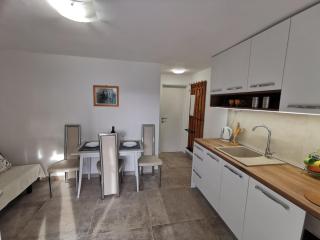 Apartmani Vana - Tribunj - 8
