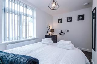 Modern & Cosy 4 bed, ideal for contractors and leisure - Egerton - 5
