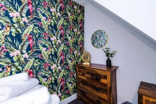 Charming & Modern 4 bed, ideal for contractors and leisure - Egerton - 3