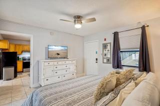 Royal Orleans 117 - St Pete Beach - 2