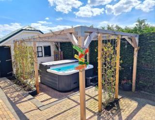 De Parel van Zeeland met jacuzzi en sauna - Sint Annaland - 3