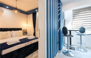 Beautiful Apartment In Makarska - Makarska - 9