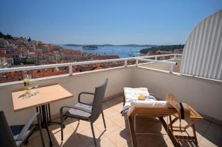 Apartments ''Three Sisters'' - ZF Hvar - Hvar (Lesina) - 9