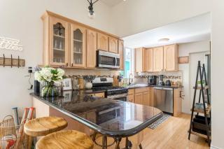 Ocean View Hot Tub Luxe House Steps to Sand - 8