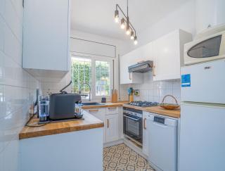 MB1-House with big garden ,SWIMMING-POOL, & Barbacue in Roses - 1