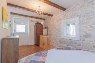 Traditional holiday house by the sea - Preko - 4