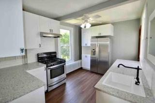 Cute historic Nyack Colonial with outdoor space - Nyack - 9