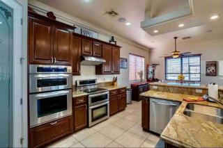 Parker Riverfront Retreat with private dock - Parker - 4