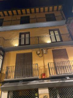 HERITAGE APARTMENTS CERDANYA al carrer Major i parking - 1