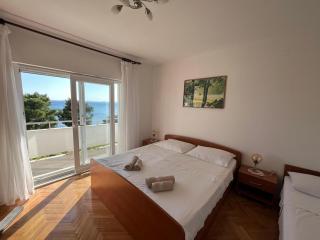 Apartmani Igor - Murter - 4