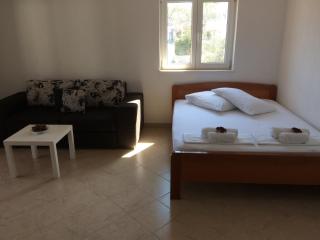 Apartments Crnjac - Trogir - 6