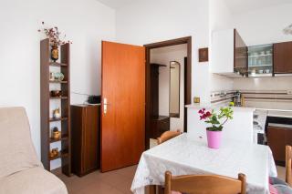 Apartments Cace - Brodarica - 4