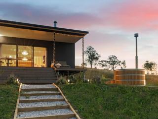 Glenayr Farm - Windeyer - 1